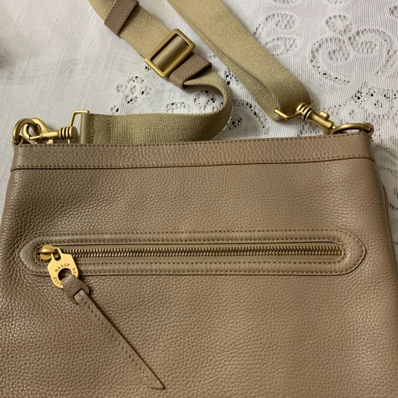 Bally tan/gold pebbled leather crossbody bag - Picture 8 of 16